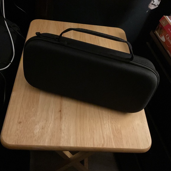 Black Handheld Gaming Console - Picture 8 of 8